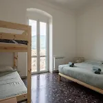 Apartment Fancy Bright With And Mountain View On An Ancient Staircase 5 Mins To The Station With 2 Balconies With Amazing View