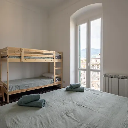 Apartment Fancy Bright With And Mountain View On An Ancient Staircase 5 Mins To The Station With 2 Balcony With Amazing View La Spezia