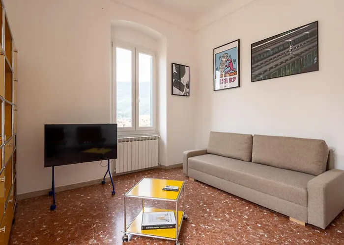 Apartmán Fancy Bright With And Mountain View On An Ancient Staircase 5 Mins To The Station With 2 Balcony With Amazing View