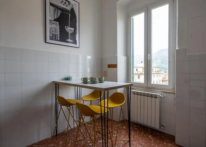 Fancy Bright With And Mountain View On An Ancient Staircase 5 Mins To The Station With 2 Balcony With Amazing View